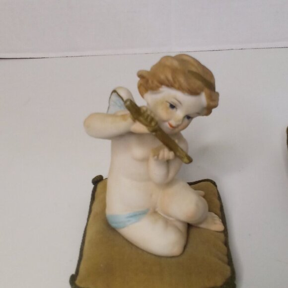 Vintage Angel Figure On Pillow Lot of 2 Guitar Flute Cherubs Ceramic 5" Tall - Picture 3 of 16